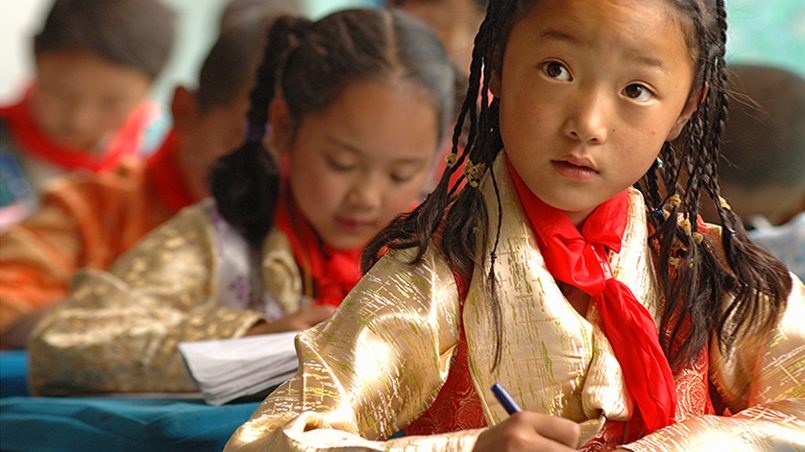 В тибетской школе / Фото: adventuretravelnews.com