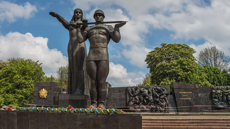 Монумент Славы во Львове / Фото: ik.arhano.ru
