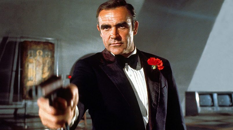 В первом фильме про Агента 007 сыграл Шон Коннери в возрасте 32 лет, официально завершил карьеру в роли Бонда в возрасте 41 года / Источник: kajgana.com