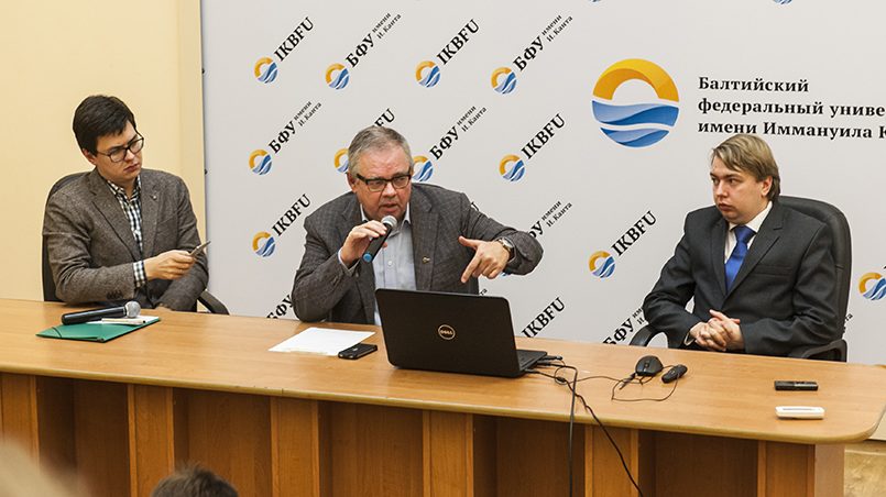  Сергей Рекеда, Владимир Мамонтов и Александр Носович. Фото: RuBaltic.Ru / M.Green