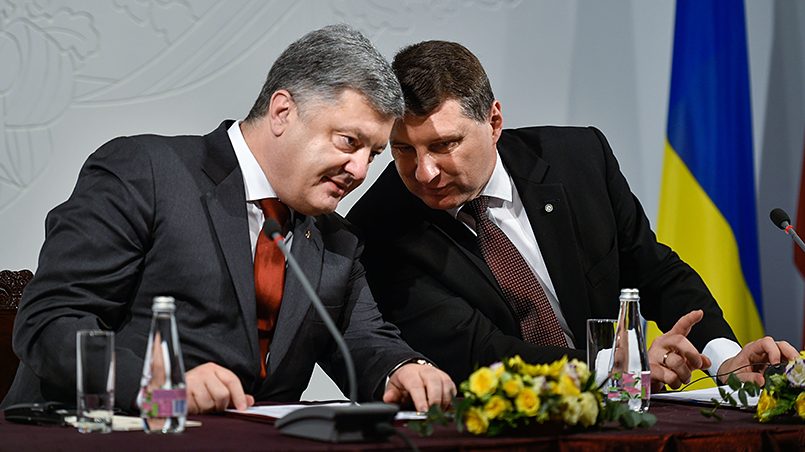 Латвия внимательно изучает украинский опыт. Фото: president.gov.ua