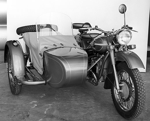 Мотоцикл «Урал-3 М66». Продукция Ирбитского мотоциклетного завода / Фото: РИА Новости