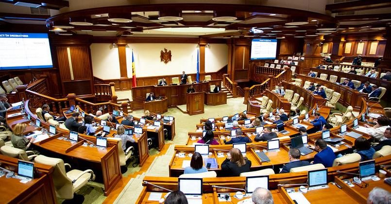 Оппозиция обвинила власти Молдовы в попытке устранить конкурентов