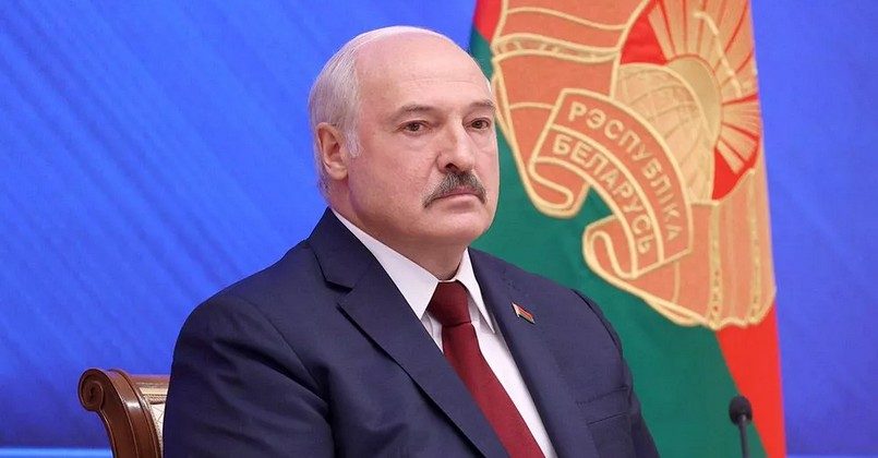 Лукашенко рассказал о договоренностях Варшавы и Вашингтона по размещению ядерного оружия в Польше