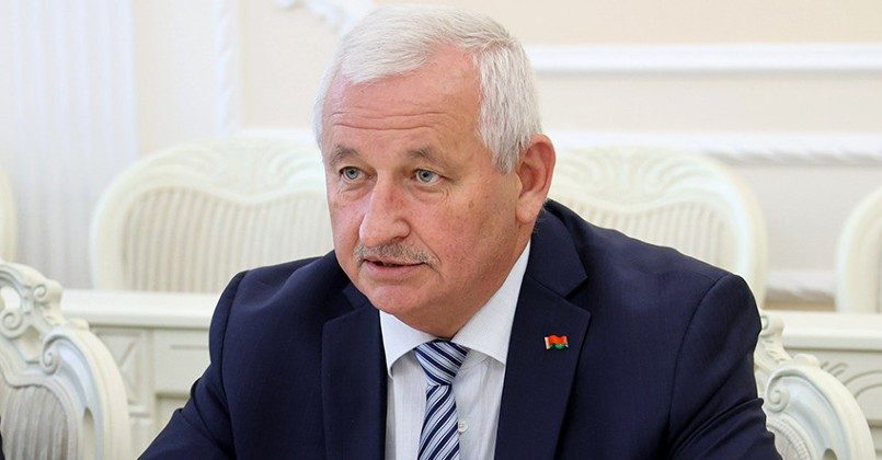 Беларусь обеспечит Санкт-Петербург коммунальной техникой