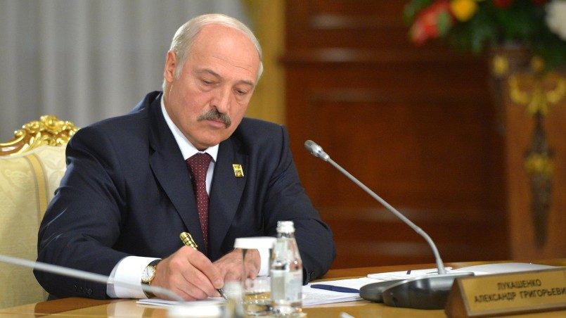 Лукашенко подписал закон о присоединении Беларуси к договорам ШОС
