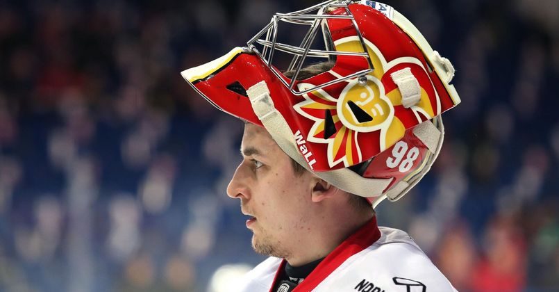 Латвия заблокировала трансфер основного вратаря хоккейной сборной в клуб КХЛ