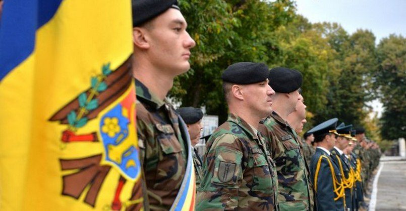 Молдова направит военных на учения в Румынию