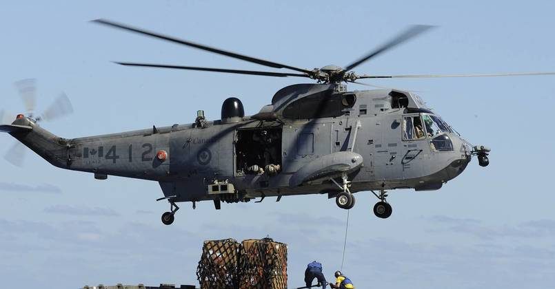 Канада намерена перебросить вертолеты в батальон НАТО в Латвии