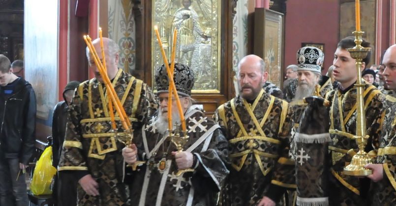 В Таллине отменили православный молебен о мире после критики МВД