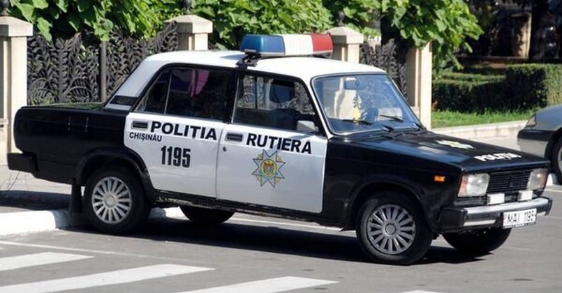 Полиция Молдовы призвала изменить маршрут автопробега ко Дню Победы