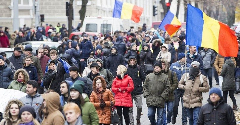 Большинство жителей Молдовы поддержали отказ властей республики от санкций против России