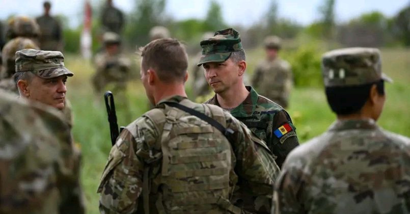 Армия Молдовы получила от США партию оборудования для учений