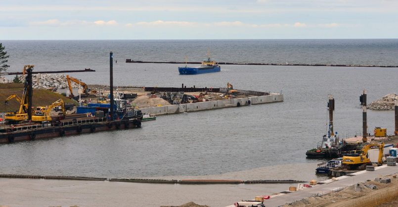 Польша официально открыла новый судоходный канал через Балтийскую косу