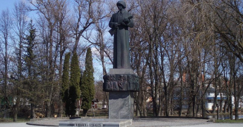 В Латвии решили снести памятник советским солдатам «Алеша»