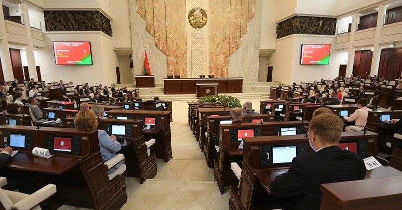 Белорусские депутаты приняли законопроект о приостановке ДОВСЕ