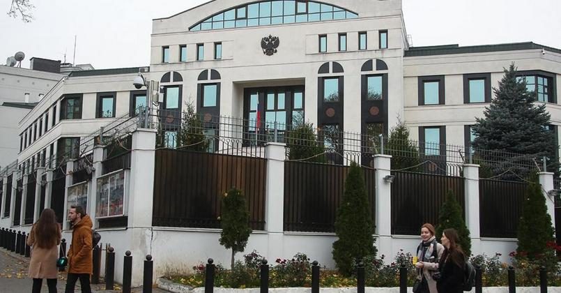 Посольство России в Молдове потребовало наказания за попытку поджога