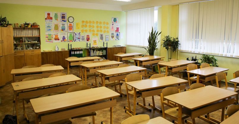 Русский язык как второй иностранный перестанут изучать в школах Латвии