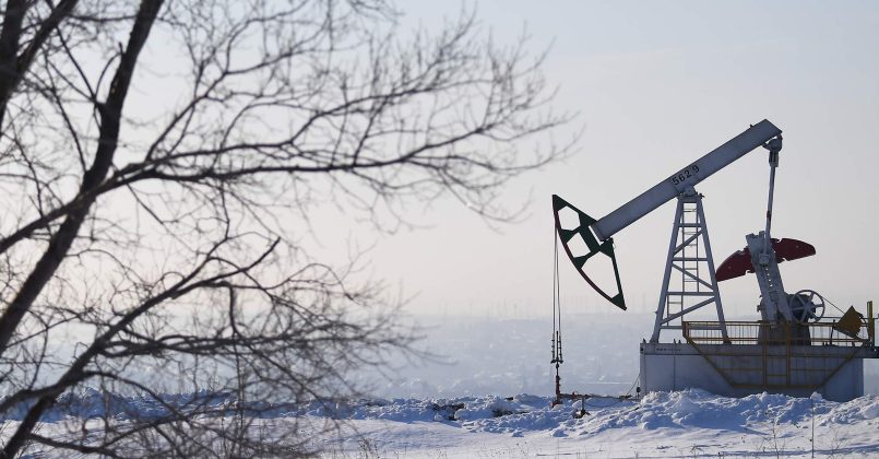 Евросоюз официально решил ввести потолок цен на нефть из России