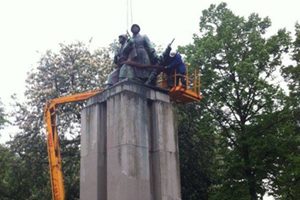 Памятник благодарности Советской армии