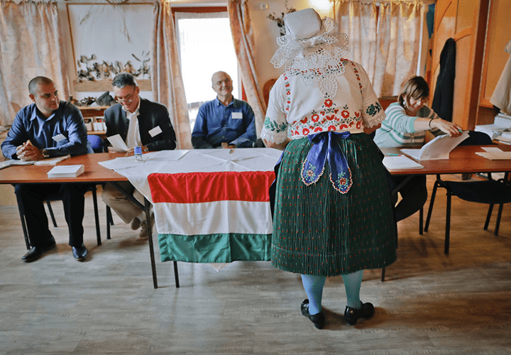 На референдум в Венгрии пришли противники квот на прием мигрантов