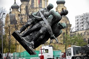 Памятник советско-польскому братству по оружию