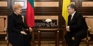 Президент Литвы Даля Грибаускайте заявила в Киеве, что для Украины коррупция страшнее войны
