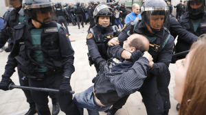 Каталонцы о зверствах испанской полиции: будто Франко еще у власти