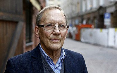 Депутат Кирштейн предложил лишать гражданства Латвии «нелояльных русских»