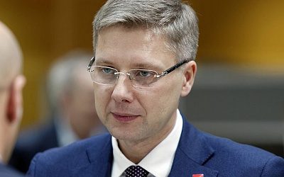 Пять европарламентариев от Латвии собрались голосовать за лишение иммунитета Нила Ушакова
