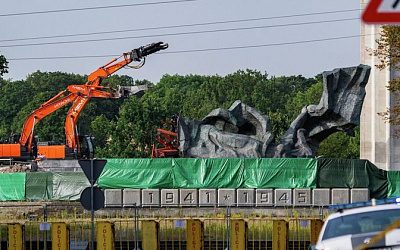 Комитет по правам человека ООН предписал остановить снос памятника Освободителям Риги
