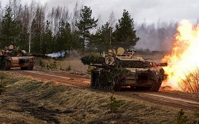 Политолог: власти превращают территорию Латвии в военный плацдарм для агрессии против РФ