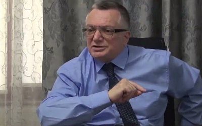 Экс-посол Азербайджана назвал россиян «воняющими на весь мир свиньями» (видео)
