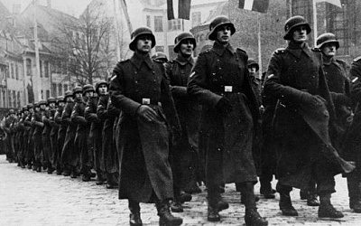 ФСБ рассекретила документы об участии латышских пособников нацистов в убийствах евреев
