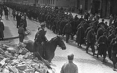 «А рожи у них были красивые, откормленные»: немецкие военнопленные в Калининградской области 