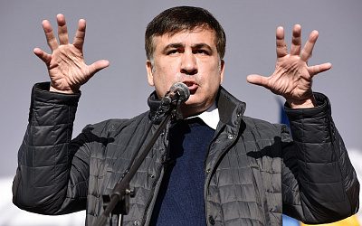 «Били в лицо, закрывали рот и глаза, угрожали выстрелить»: опубликовано видео задержания Саакашвили
