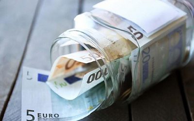 Латвийские банки отчитались о почти полном выдавливании вкладов нерезидентов 