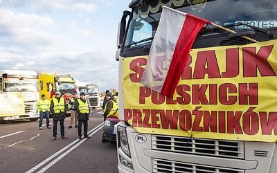 На Украине подсчитали, сколько потеряют импорта из-за блокады польских перевозчиков