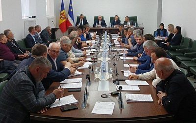 Парламент Гагаузии попросил Молдову вернуть особый статус русского языка