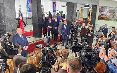 Лукашенко объявил о планах участвовать в выборах президента Беларуси
