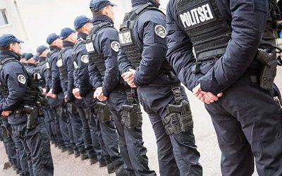 В Эстонии за незнание государственного языка уволили полицейских