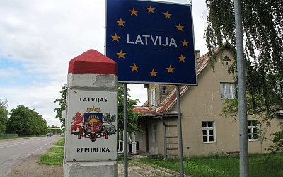 Латвия начала изгонять жителей по национальному признаку