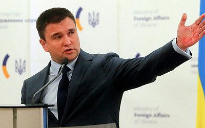 Глава МИД Украины предсказал бегство половины украинцев за рубеж