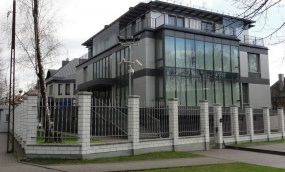 Jurijaus Melio gatvė: naujas Lietuvos konsulato adresas taps kampanijos prieš Lietuvą pradžia