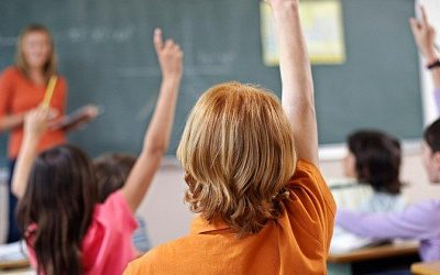 Правительство Эстонии запретило обучение на русском языке в школах и детсадах Нарвы