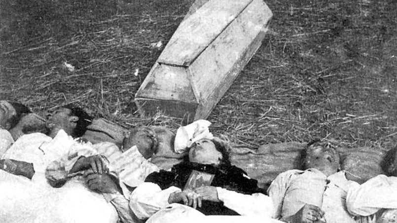 Жертвы нападения боевиков УПА 11 апреля 1943 года 