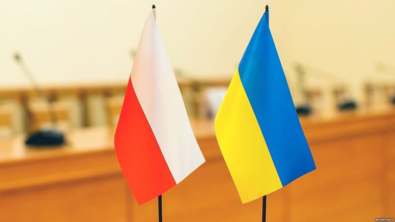 Споры по историческим вопросам не дают польско-украинскому союзу сформироваться / Фото: radiosvoboda.org