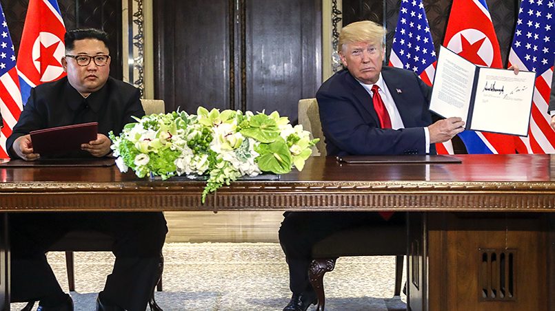 Ким Чен Ын и Дональд Трамп на совместной пресс-конференции / Фото: NPR Illinois