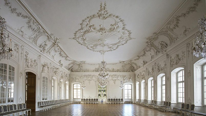 Белый зал Рундальского дворца