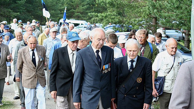 В эстонском Синимяэ ежегодно проходит слет ветеранов 20-й дивизии «Ваффен СС» / Источник изображения: kompravda.eu